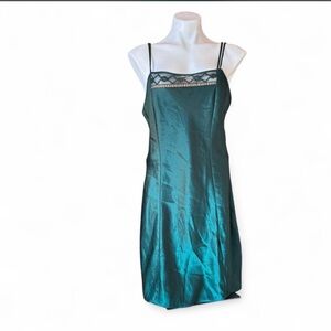 Vintage emerald green delicates lingerie slip size medium
